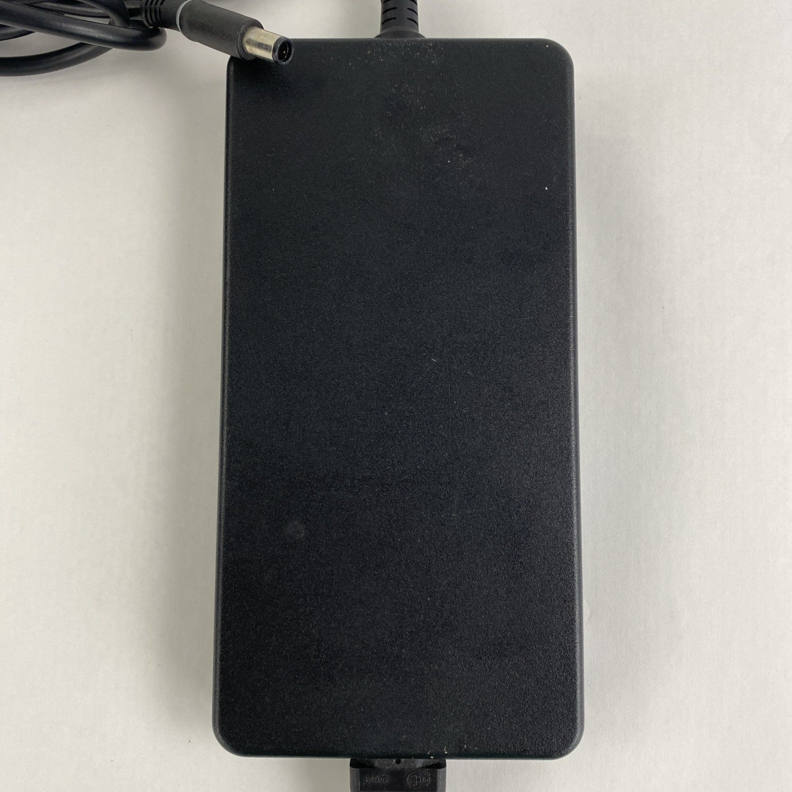 Dell GA240PE1-00 240W AC Adapter Lot of 22