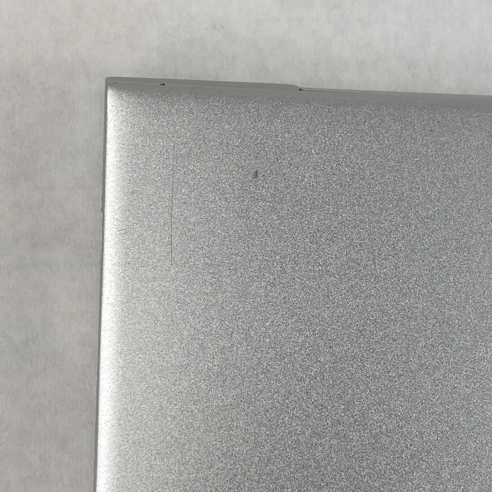 HP ProBook 440 G6 14" Touch Core i5-8265U 1.60 GHz 8 GB RAM No HDD No OS