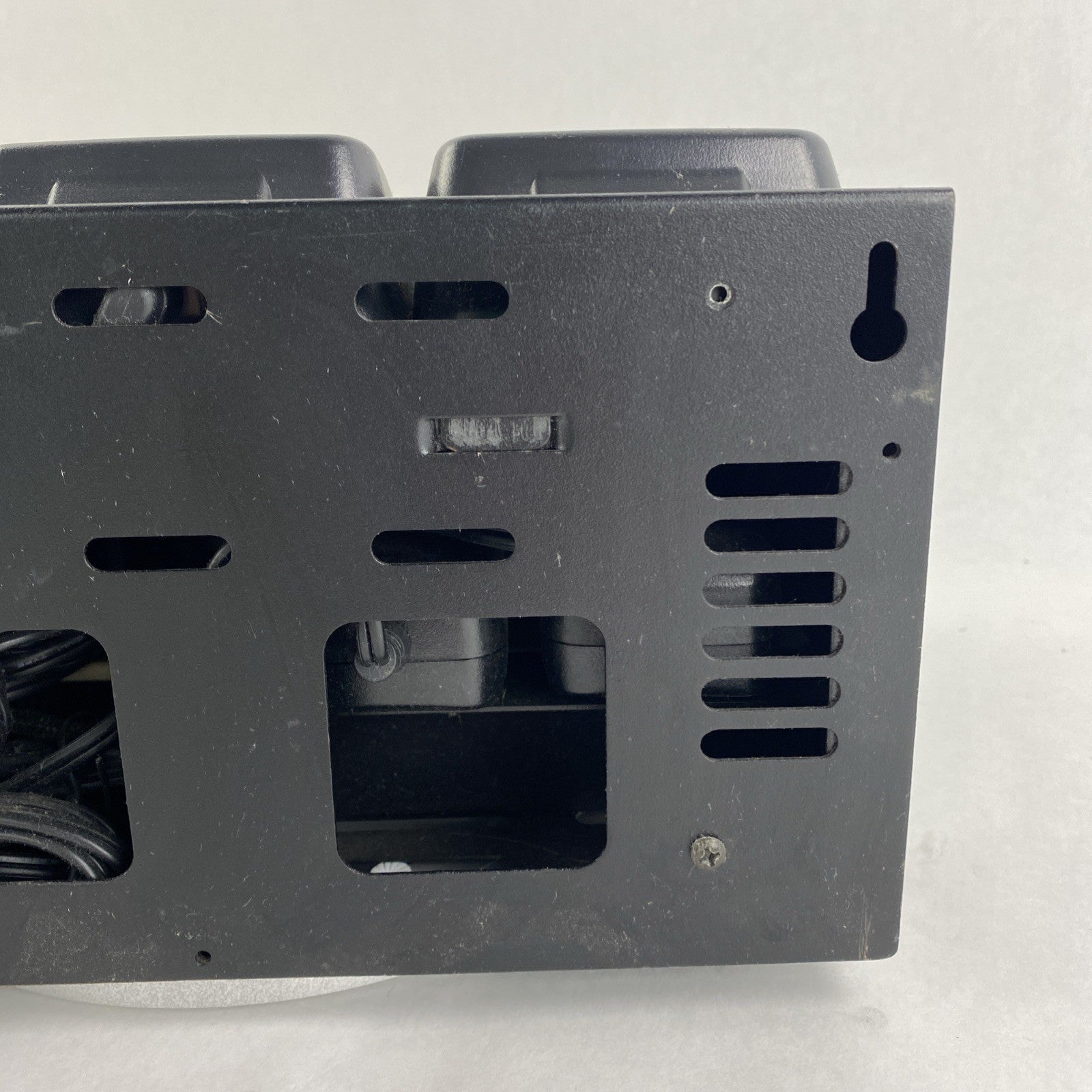 Kenwood KMB-25 Multi Charger Station7