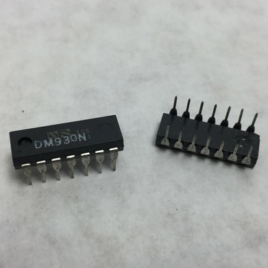 (6) DM930N Integrated Circuits  Lot of 6