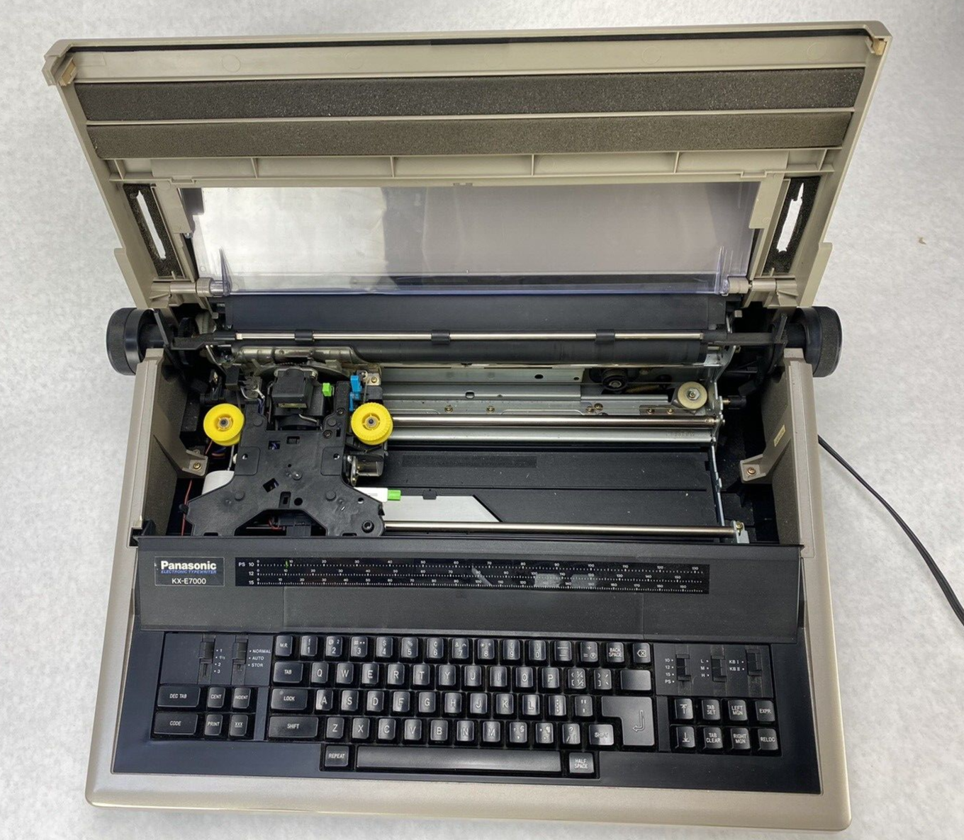 Panasonic KX-E7000 Electric Typewriter Tested