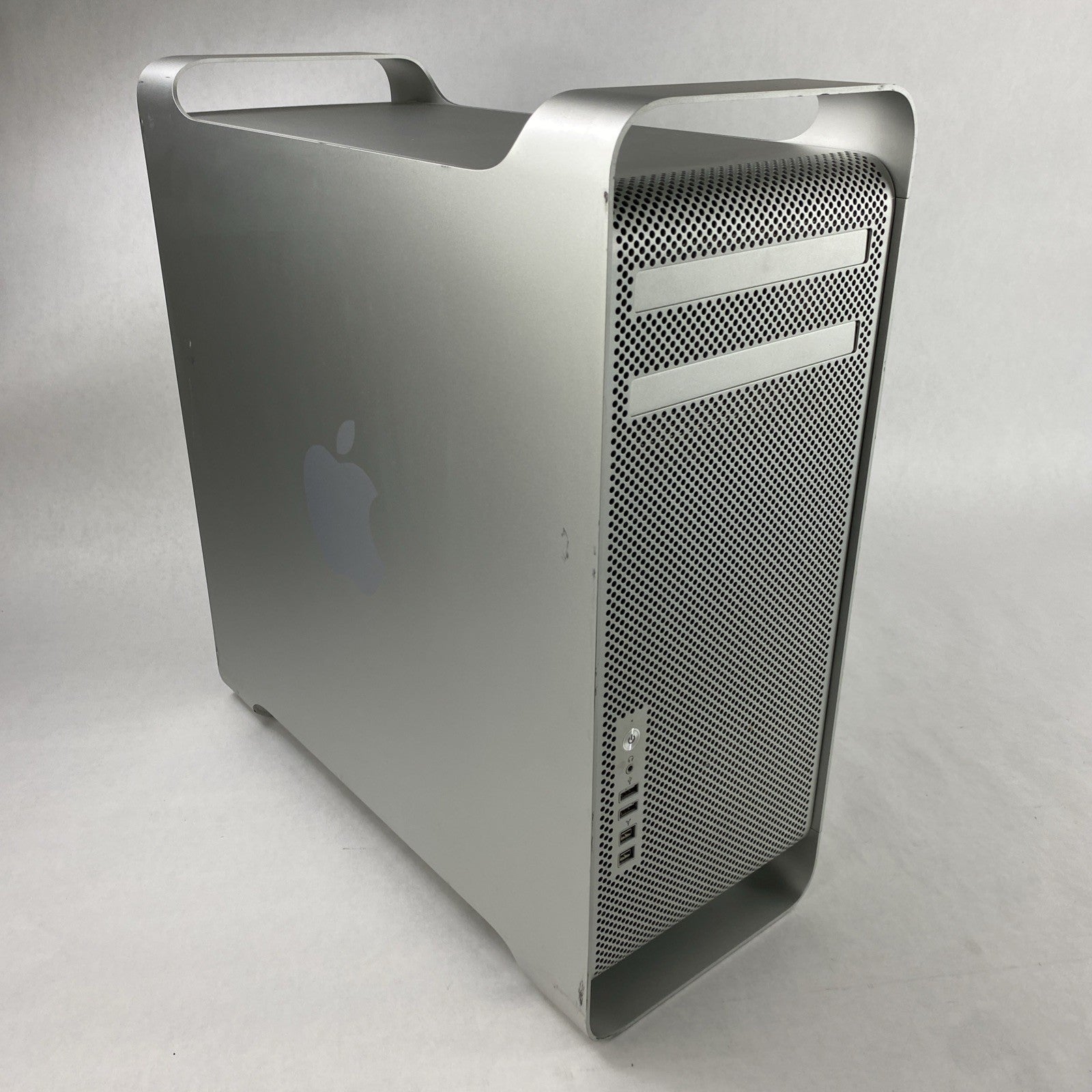 Apple Mac Pro A1289 2009 Xeon W3540 2.93GHz 6GB RAM 640GB HDD os10.11.6 No GPU0