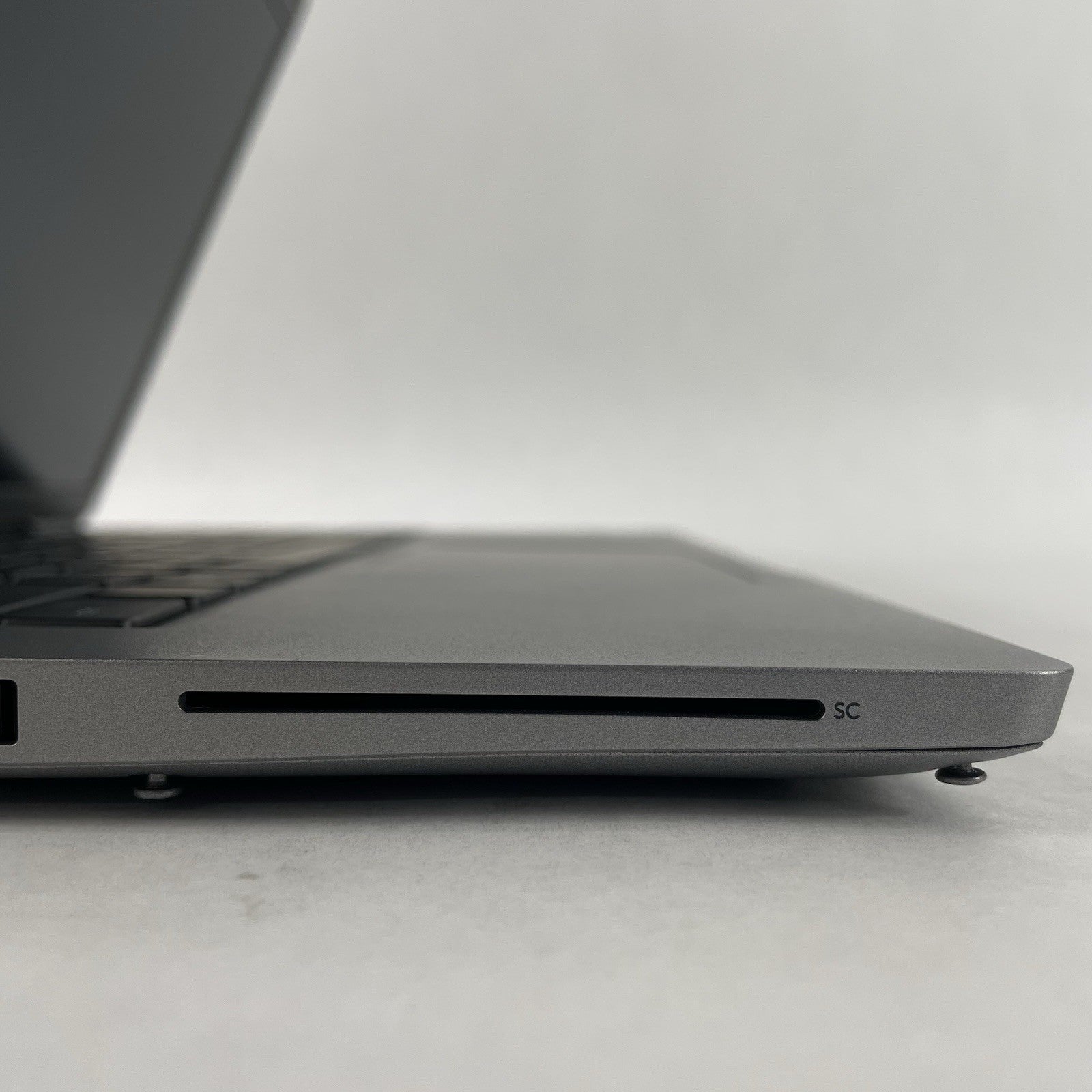 Dell Latitude 5420 14" i5-1145G7 2.60 GHz 8 GB RAM No SSD/OS/AC - Edge5
