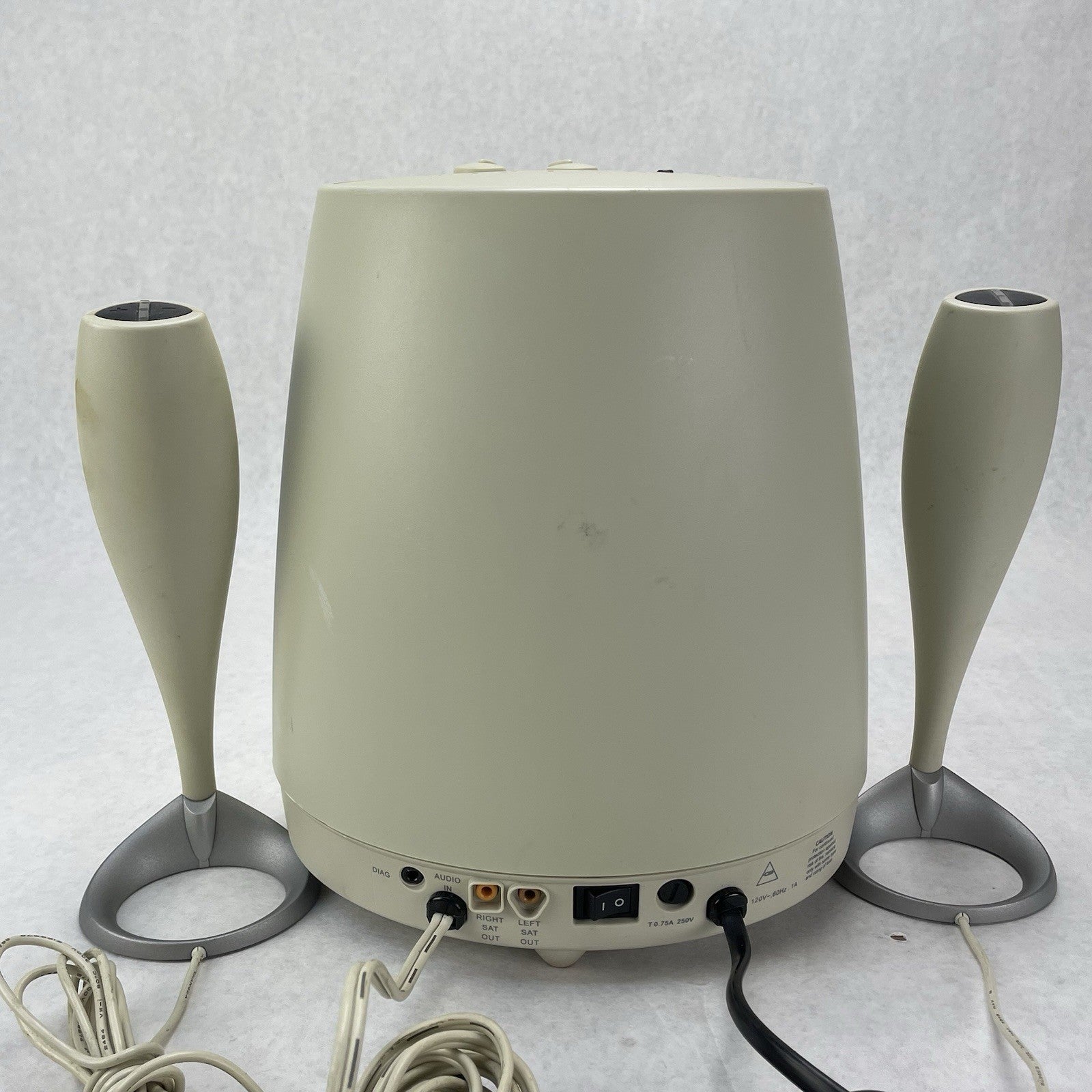 Harmon Kardon Computer Speakers HK695-01 Tested and Working Read Desc6