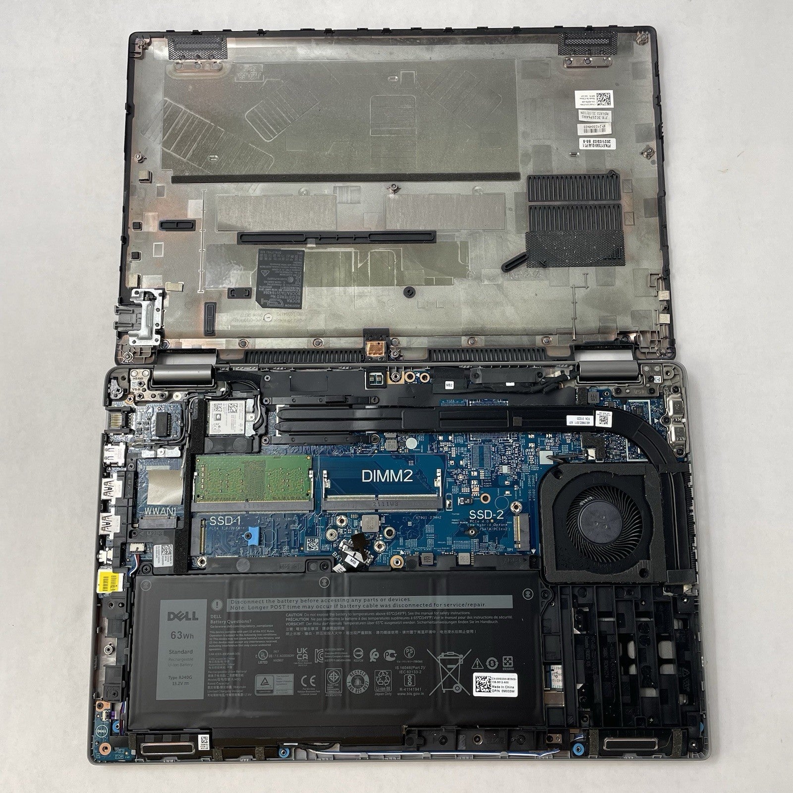 Dell Latitude 5520 15.6" i5-1135G7 2.4GHz 8GB RAM No SSD/OS/AC - Scratched Paint18
