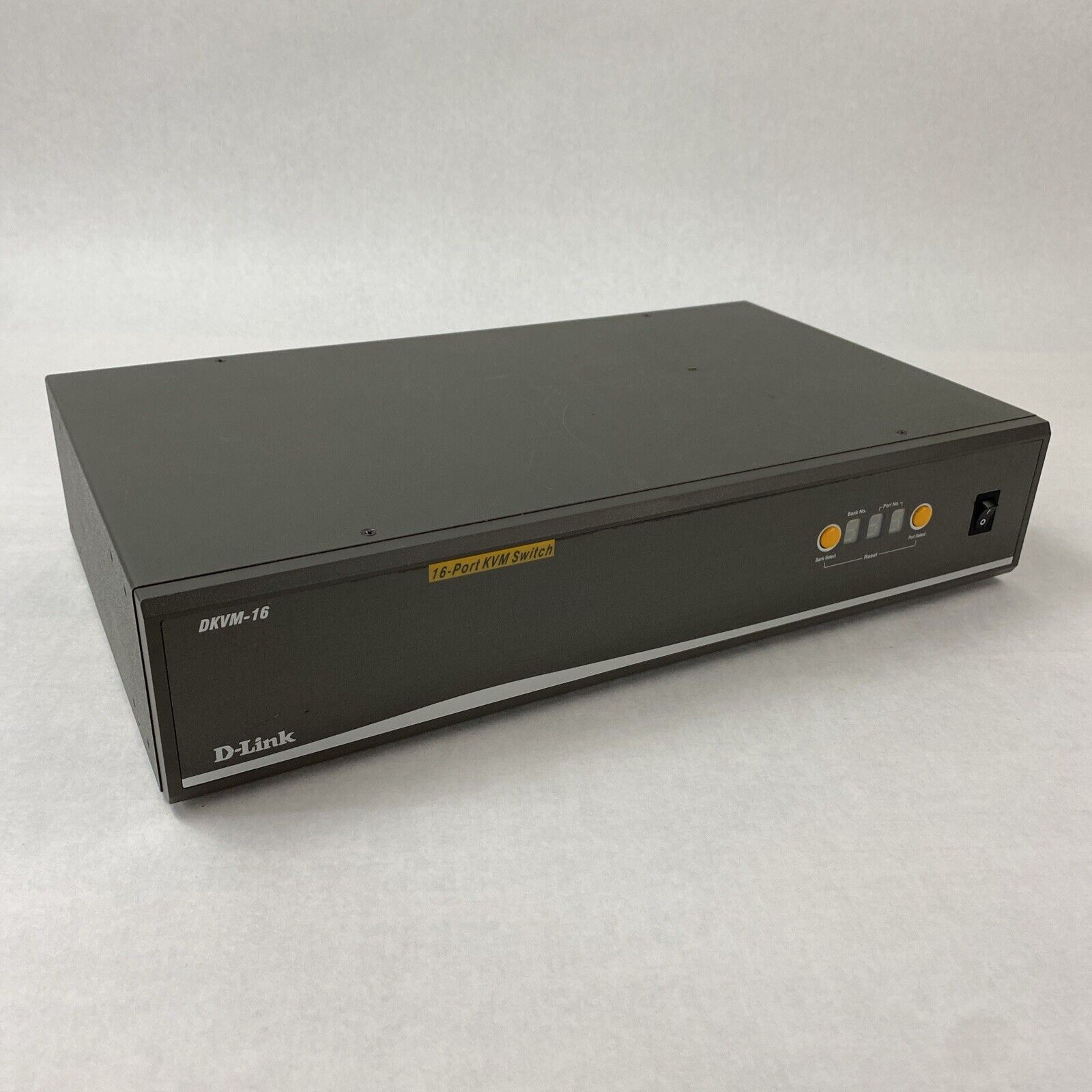 D-Link DKVM-16 PS/2 16-Port KVM Keyboard Video Mouse Switch