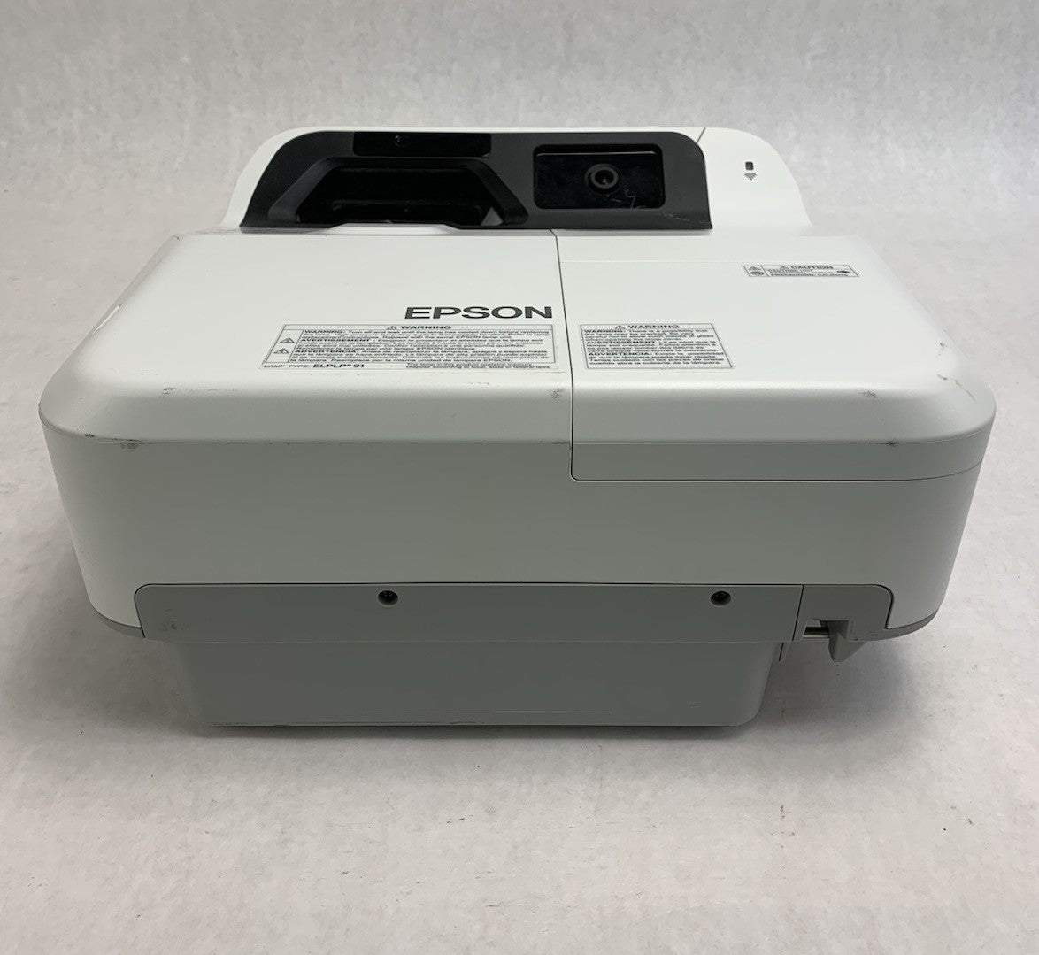 Epson PowerLite 695Wi H740A LCD Lamp Projector 1046 Lamp Hours - No Remote1