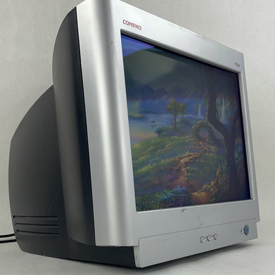 Compaq FS7550 17" CRT Computer Monitor Tested