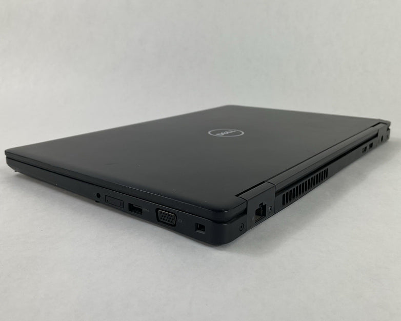 Dell Latitude 5580 15.6" i5-7300U 2.60 GHz 8 GB RAM No SSD/OS/Batt - Bad Corner
