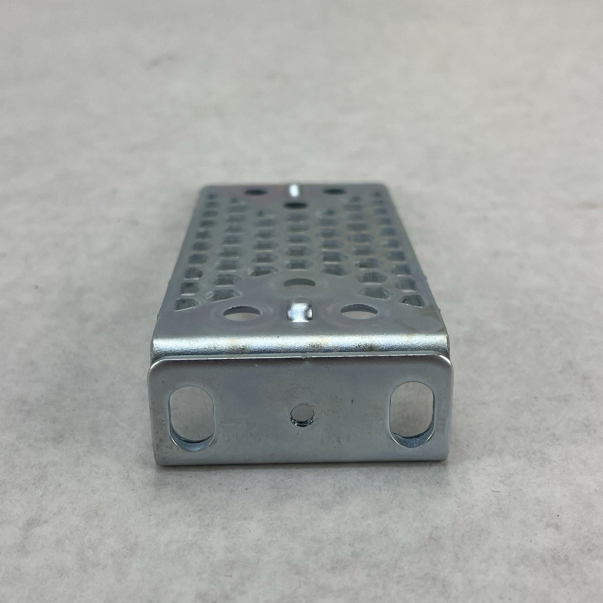 Cisco C3850 Rack Mount No Screws Lot of 106