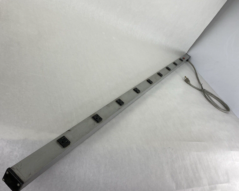 Dayton 3W168 72" 9-Outlet Power Strip
