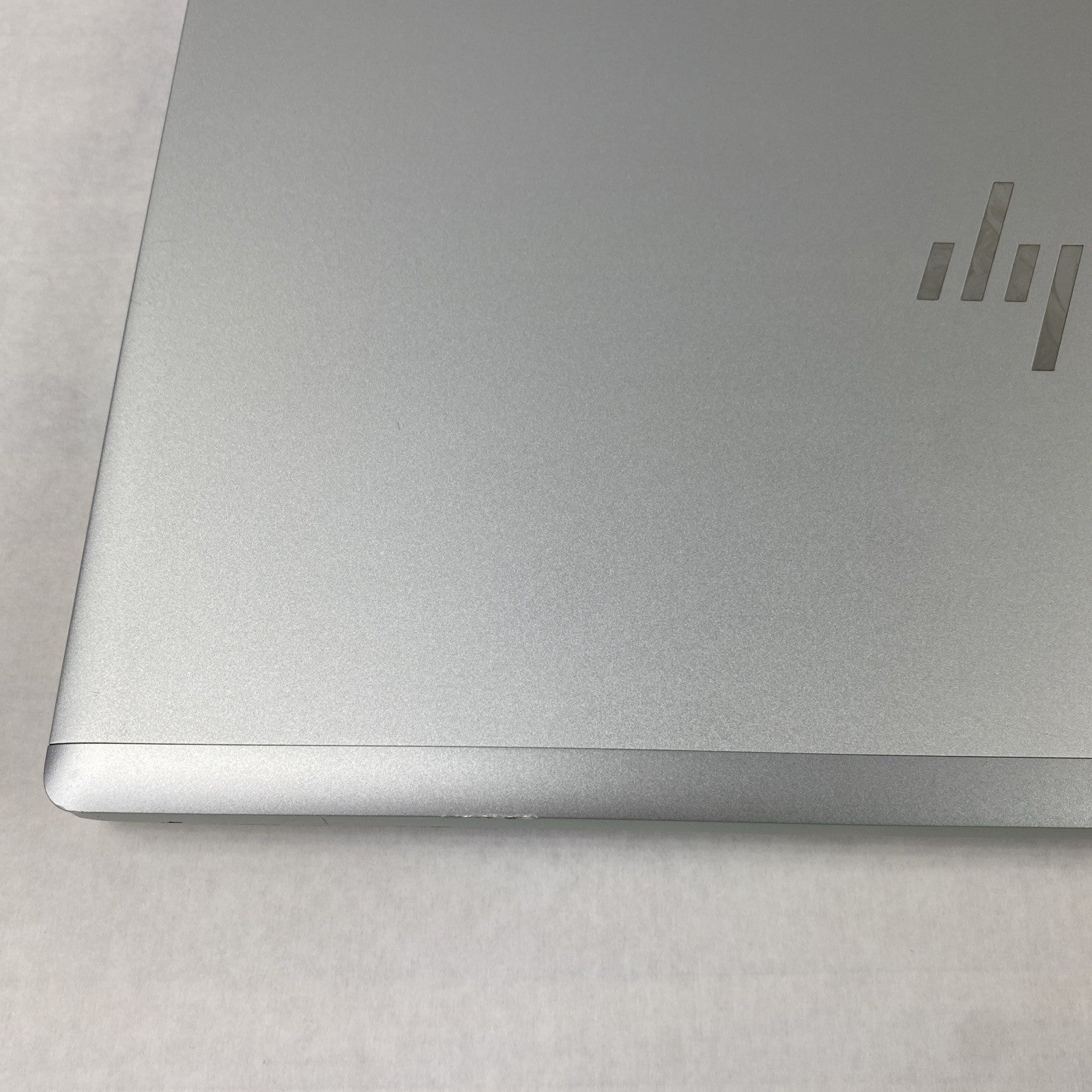 HP 655 G10 AMD Ryzen 7 Pro 7730U 2.00 GHz 16 GB RAM 15.6" No HDD No OS