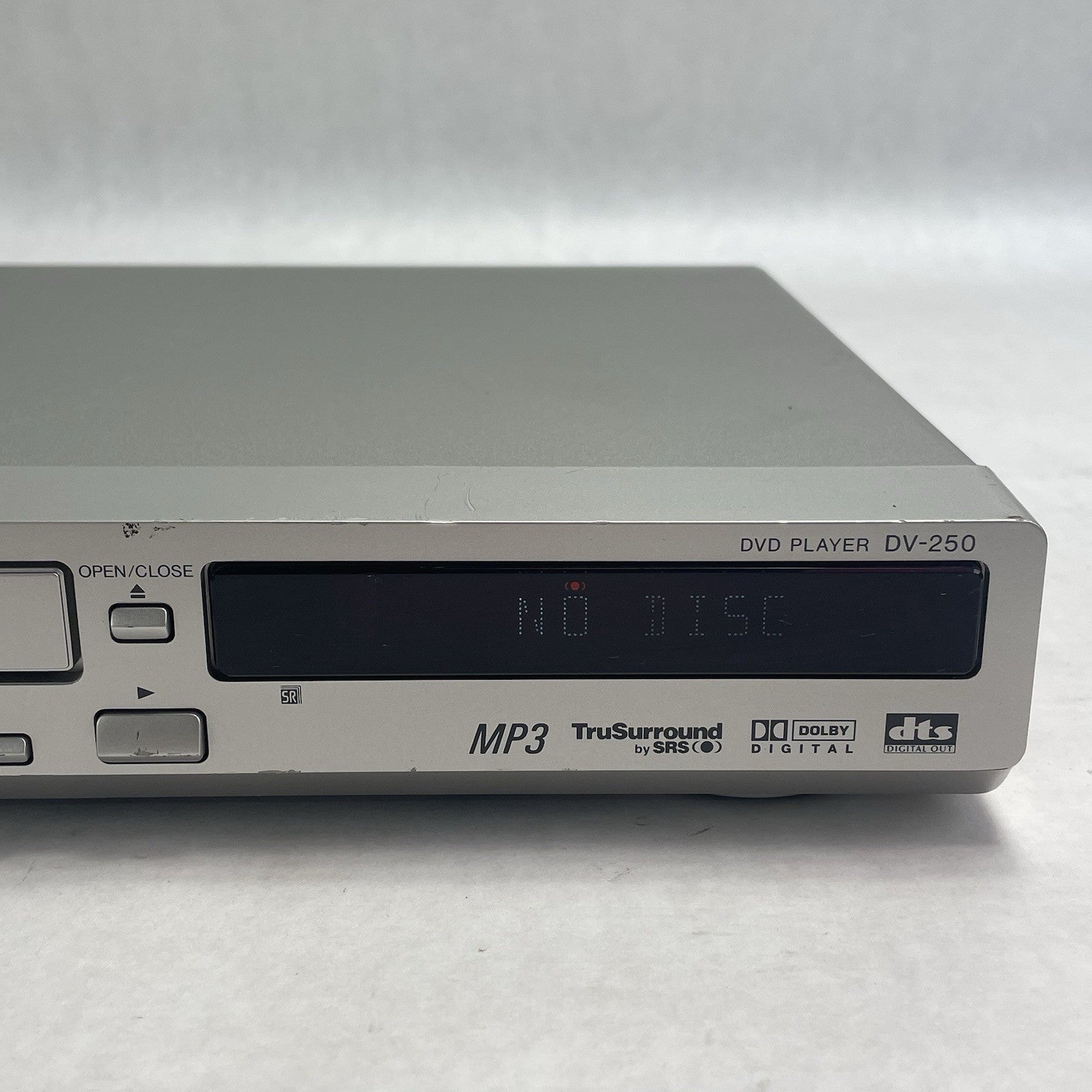Pioneer DV-250 DVD Player  Tested3