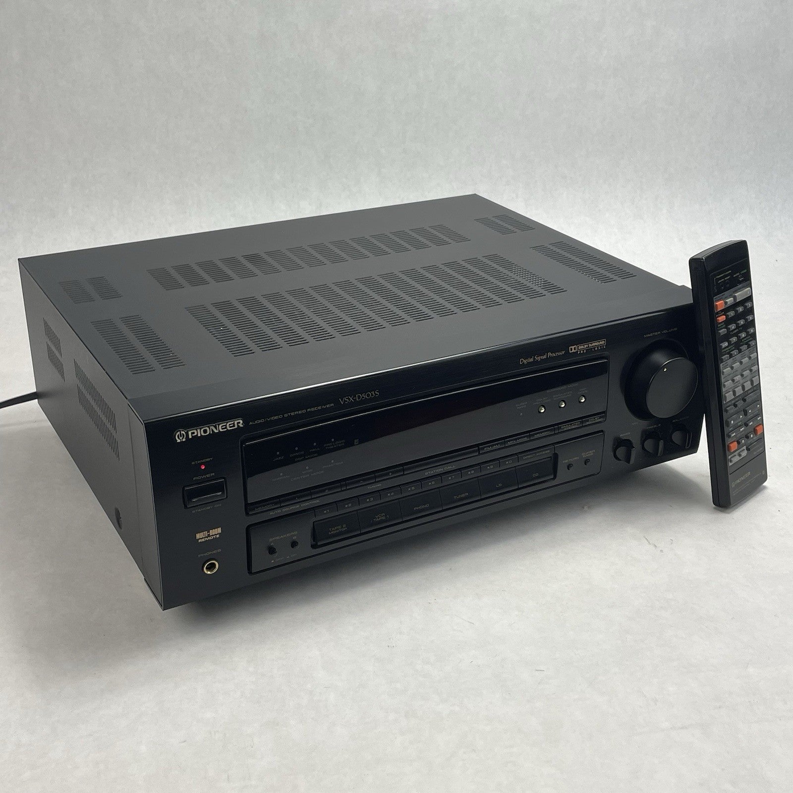 Pioneer VSX-D503S Audio/Video AV Receiver Has Issues Read Descripton0