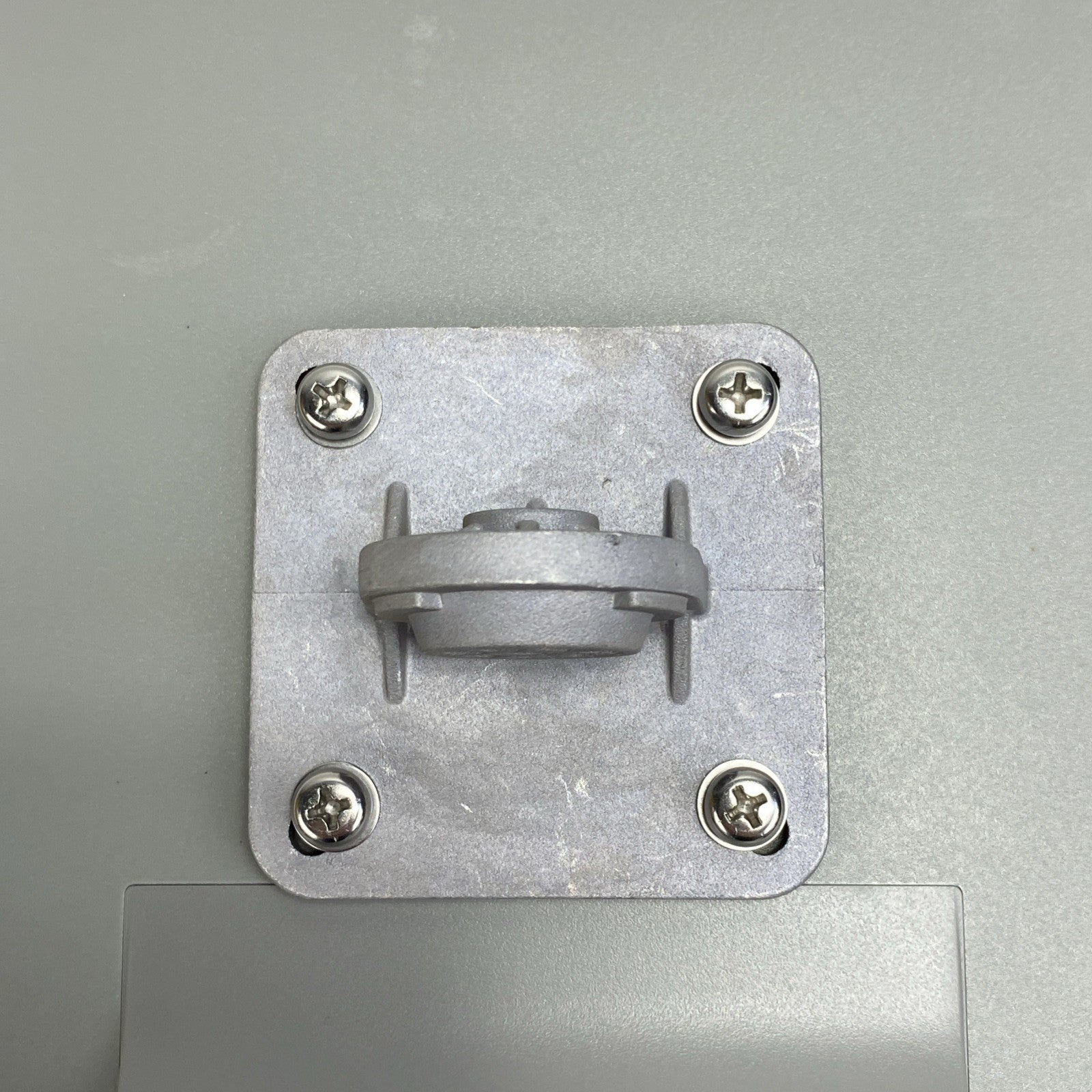 Cisco Meraki MA-ANT-27 A10-10070 MIMO Dual Band Sector Antenna 2.4GHz to 5GHz9