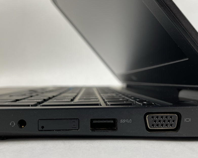 Dell Latitude 5580 15.6" i5-7300U 2.60 GHz 8 GB RAM No SSD/OS/AC/Batt