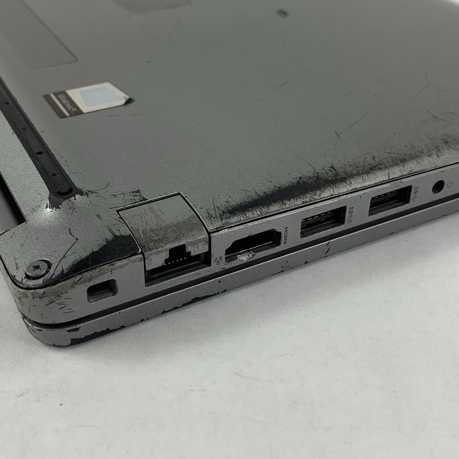 Dell Latitude 5420 14" i5-1135G7 1.40 GHz 8 GB RAM No SSD/OS/AC/BATT/K Key15