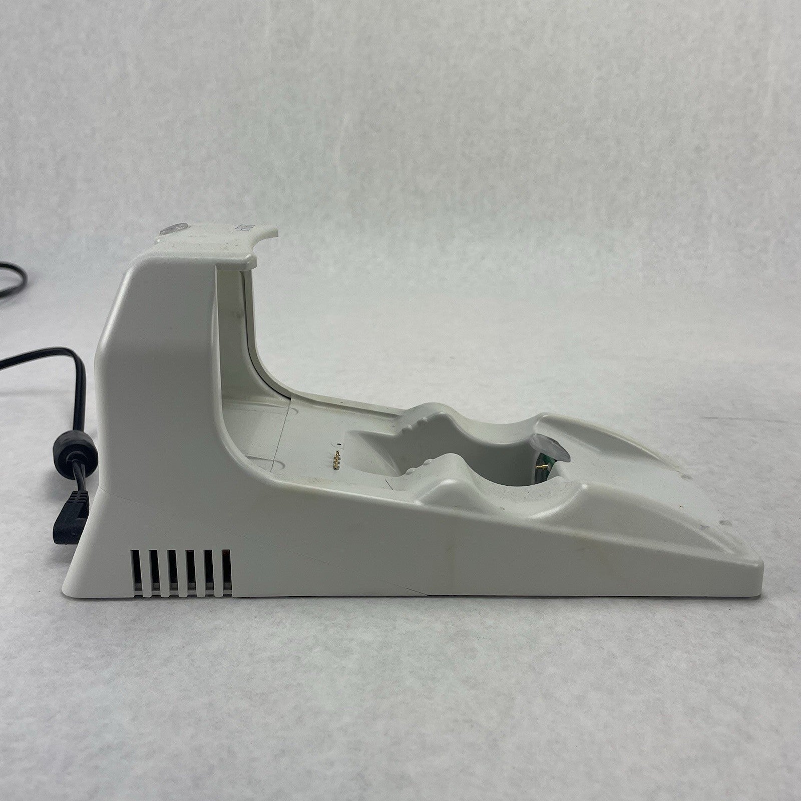 Abbott i-STAT 1 300 Handheld Analyzer With Base For Parts9