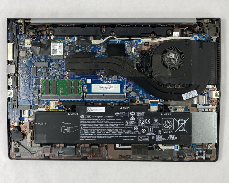 HP ZBook 15u G6 15.6" Touch Core i7-8565U 1.80 GHz 16 GB RAM No HDD No OS