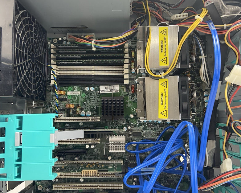 HP Workstation xw8200 MT 2x Intel Xeon 3.2GHz 3GB RAM No HDD No OS Quadro NVS 28