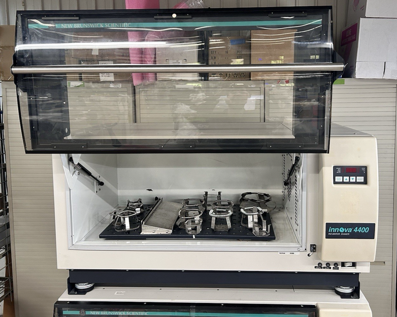 New Brunswick Innova 4400 Incubator Shaker Double Stack Lot of 2