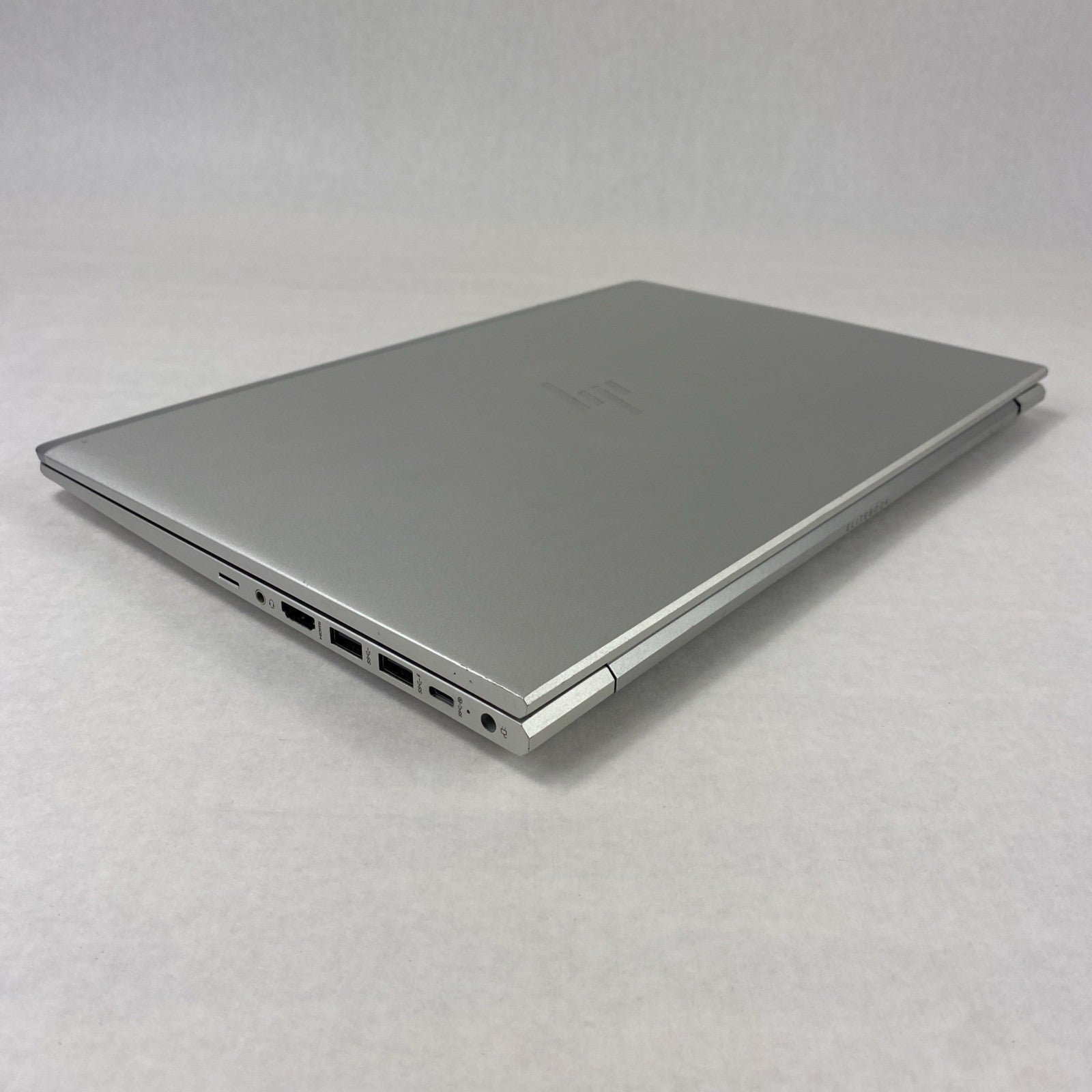 HP 655 G10 AMD Ryzen 7 Pro 7730U 2.00 GHz 16 GB RAM 15.6" No HDD No OS