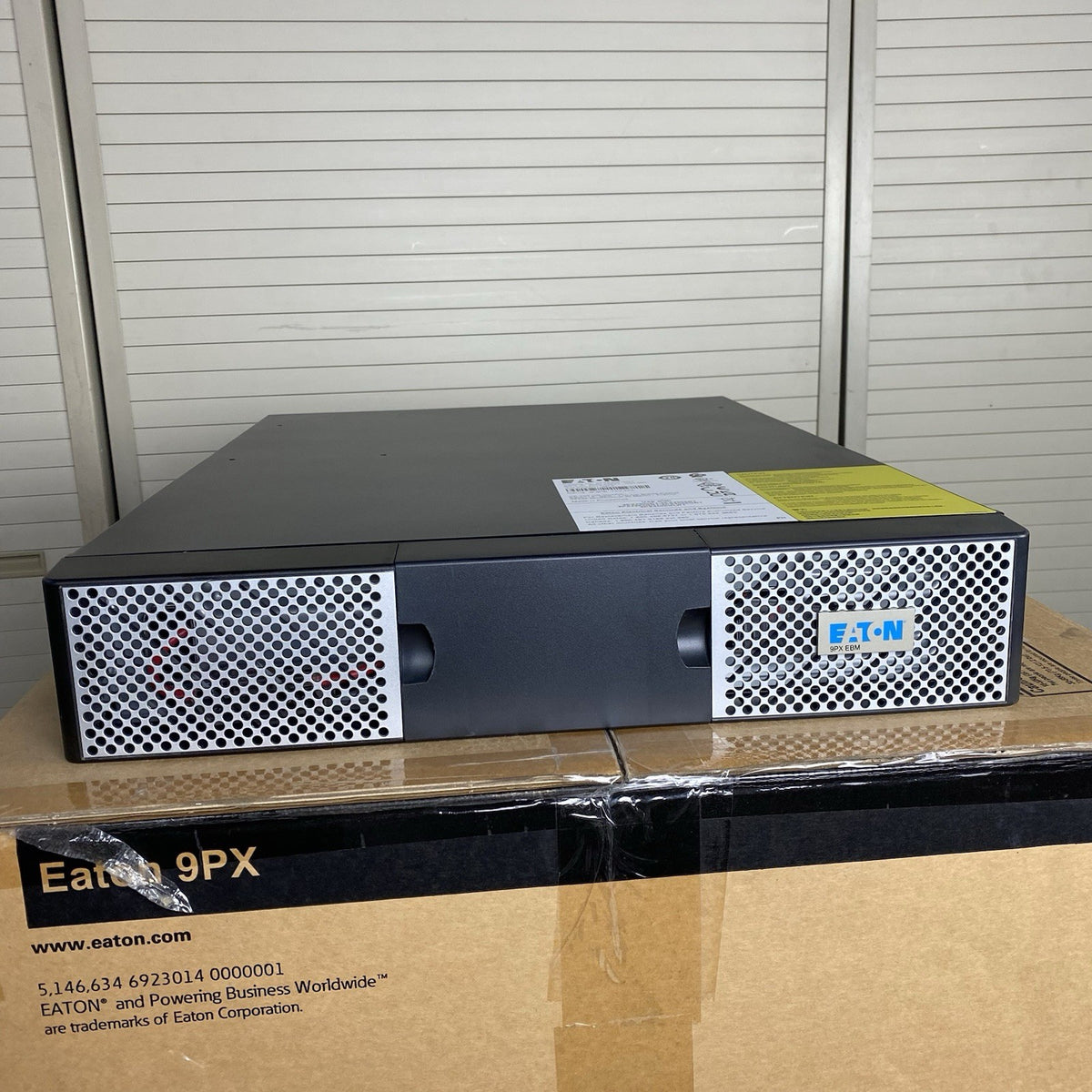 Eaton 9PXEB 9PX 72V Rack/Tower Extended Battery Module EBM 9PX Exp: 8/235