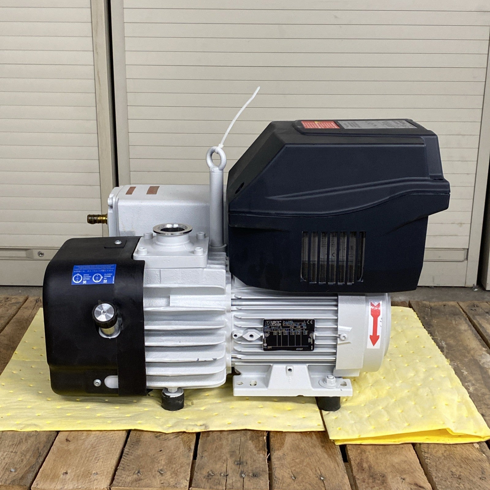 Leybold SOGEVAC SV40-65BIFC Vacuum Pump - Parts or Repair1