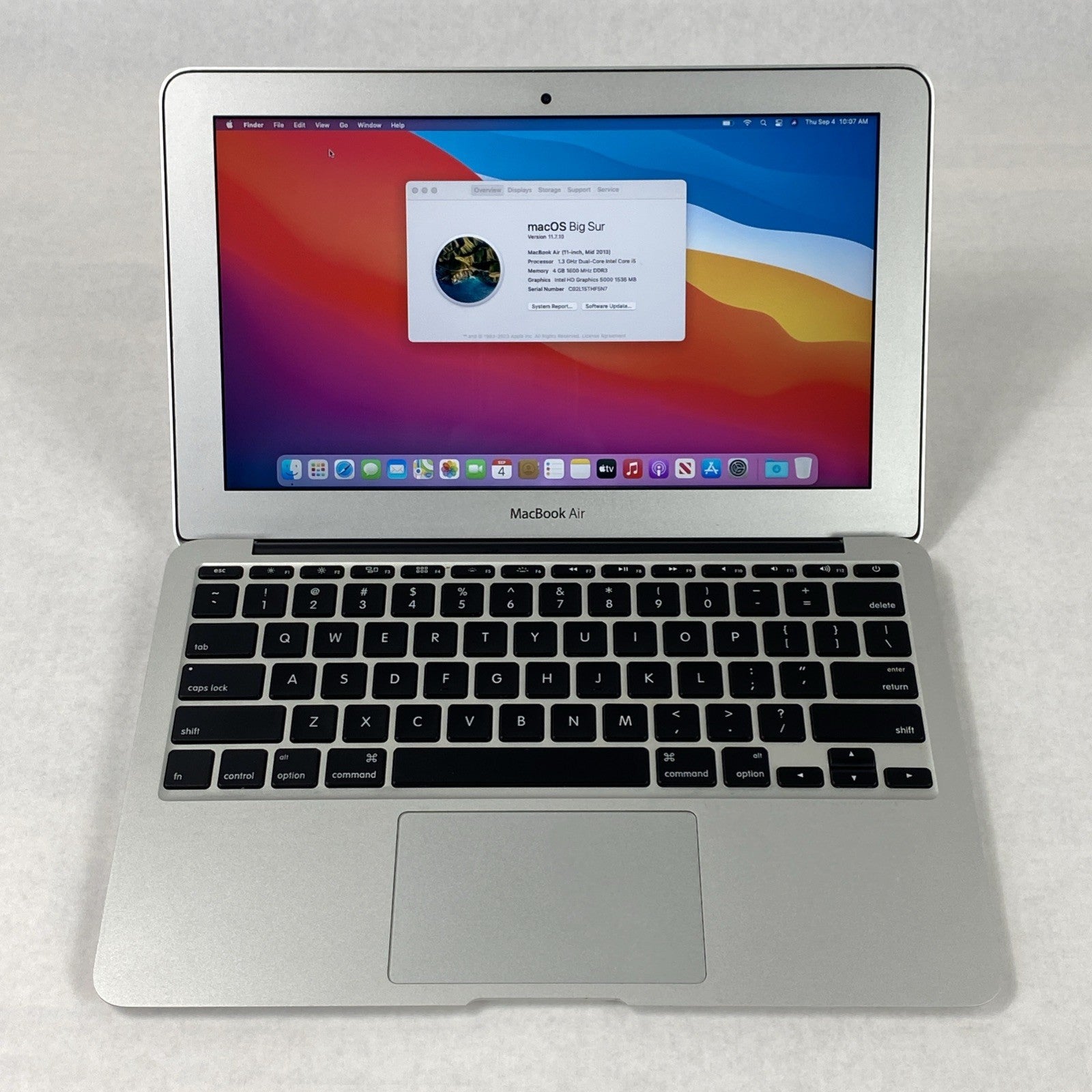 Apple A1465 MacBook Air 2013 11" 1.3Ghz i5 4GB RAM 120GB SSD os11.7.1 321 Cycles