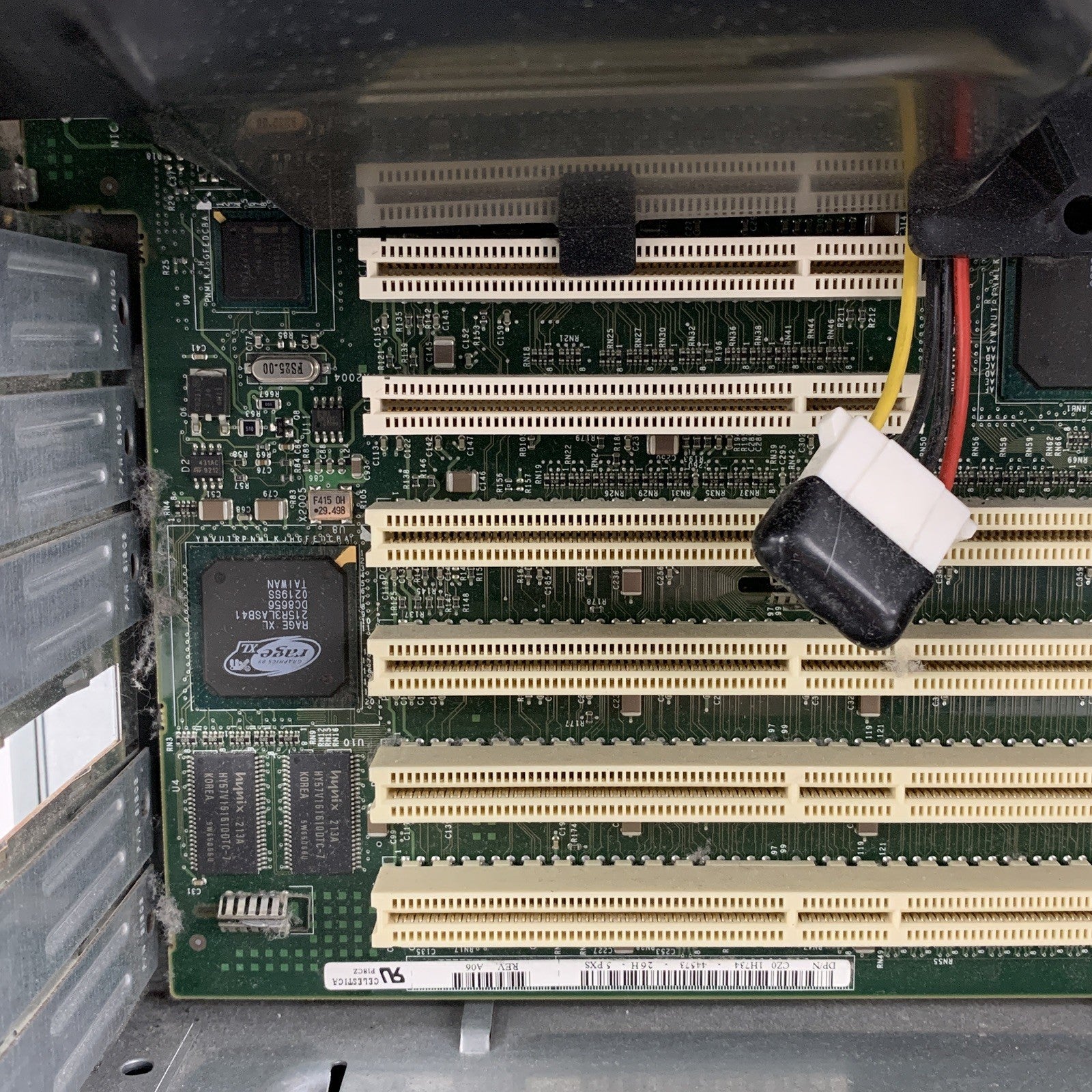 Dell Poweredge 1400 Intel Pentium iii 1.13 GHz 16 GB Ram No OS No HDD No Front