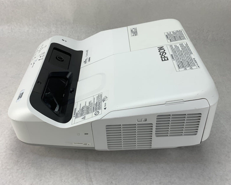 Epson PowerLite 695Wi H740A LCD Lamp Projector 33 Lamp Hours - No Remote