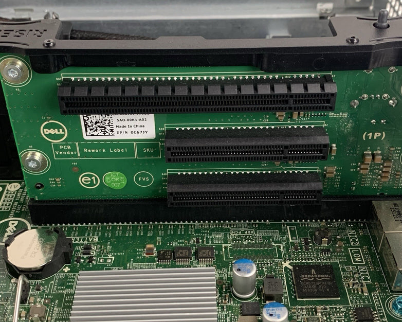 Dell OEMR XL R520 Server 1x E5-2407 2.20 GHz 12 GB RAM No HDD No OS No PSUs
