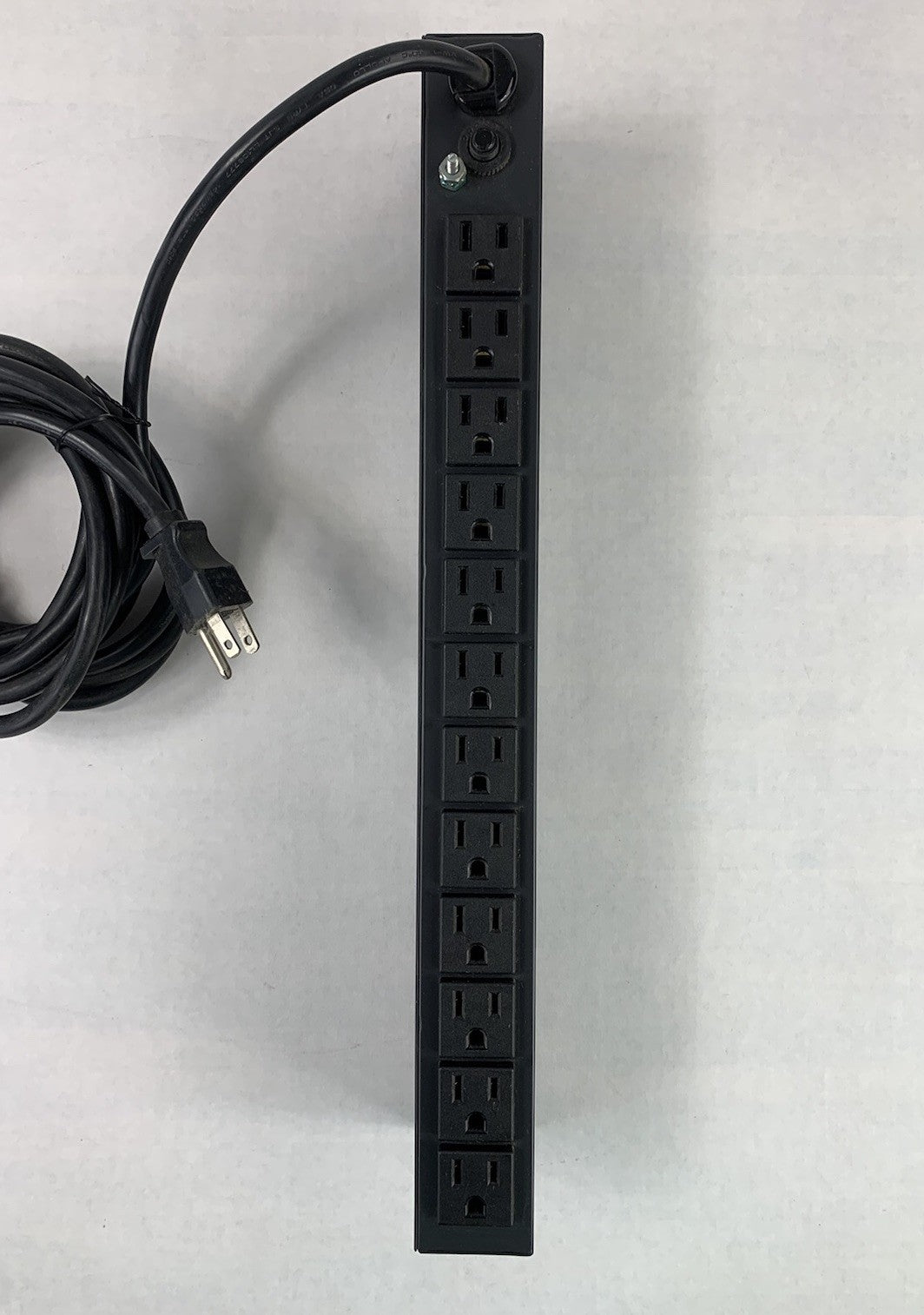 Tripp-Lite PDU1215 IB4410 15A 120V ~50/60Hz Rack Mounted Surge Protector Strip