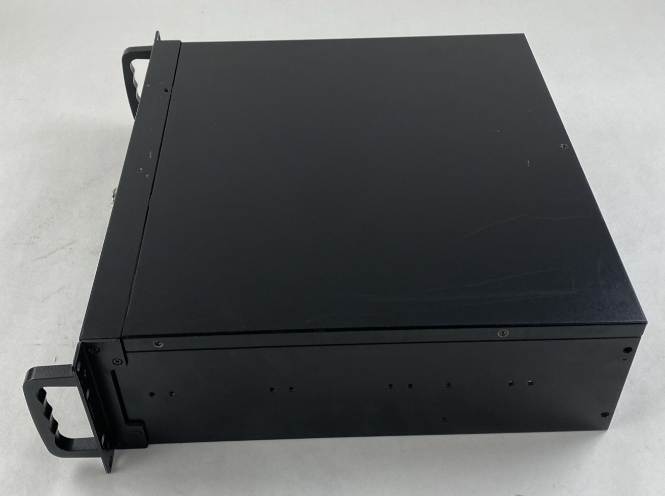 Unbranded Rack Mounted 2U Computer Case Unlocked No Key