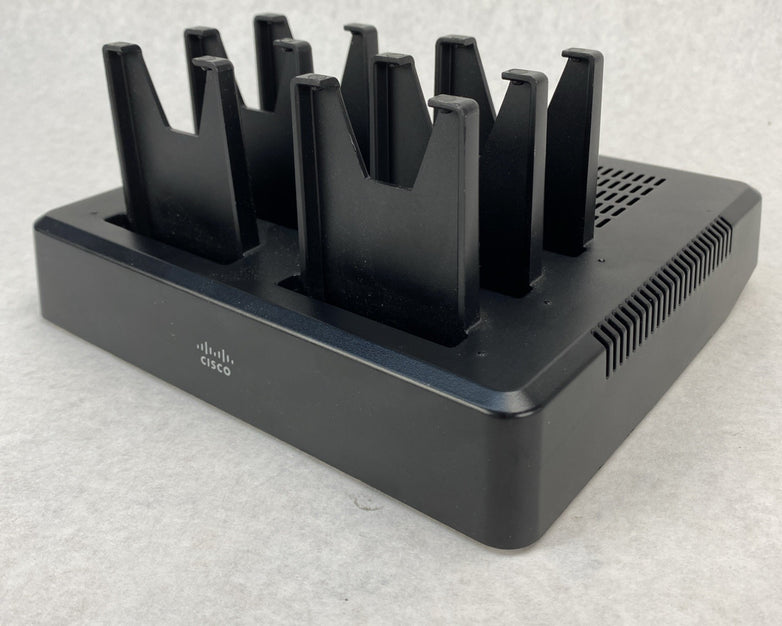 Cisco CP-840-BAT-MCHR  6-bay Battery Charger.