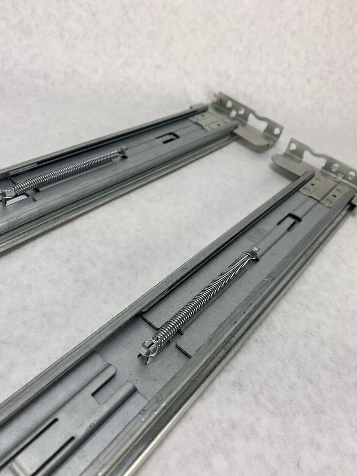 KingSlide 5TDTK/CJ75H Set of 2 Left and Right Server Rails USIP