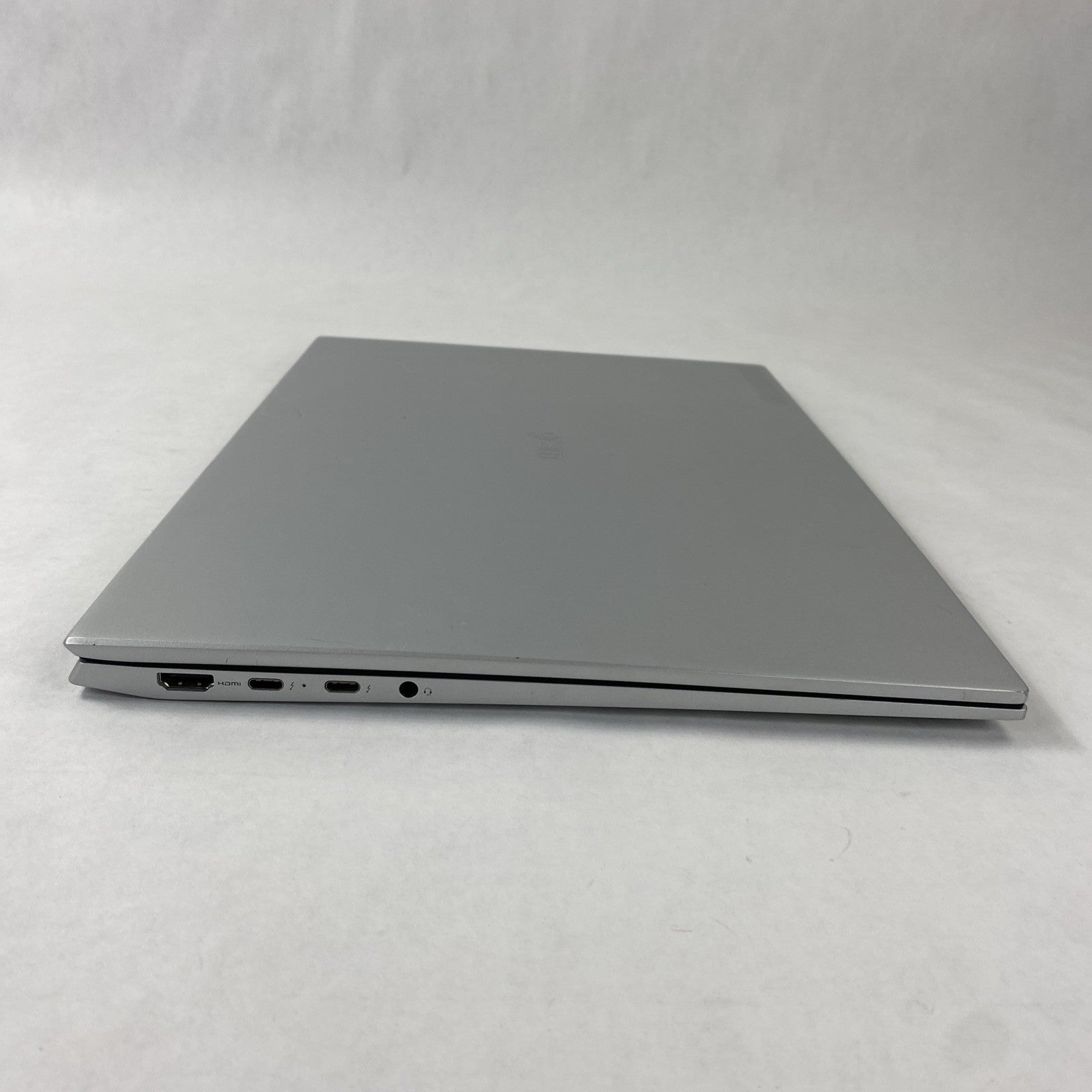 LG Gram 17Z90P-N.APS5U1 Intel Core i7-1165G7 2.80 GHz 16 GB RAM 17" No SSD No OS