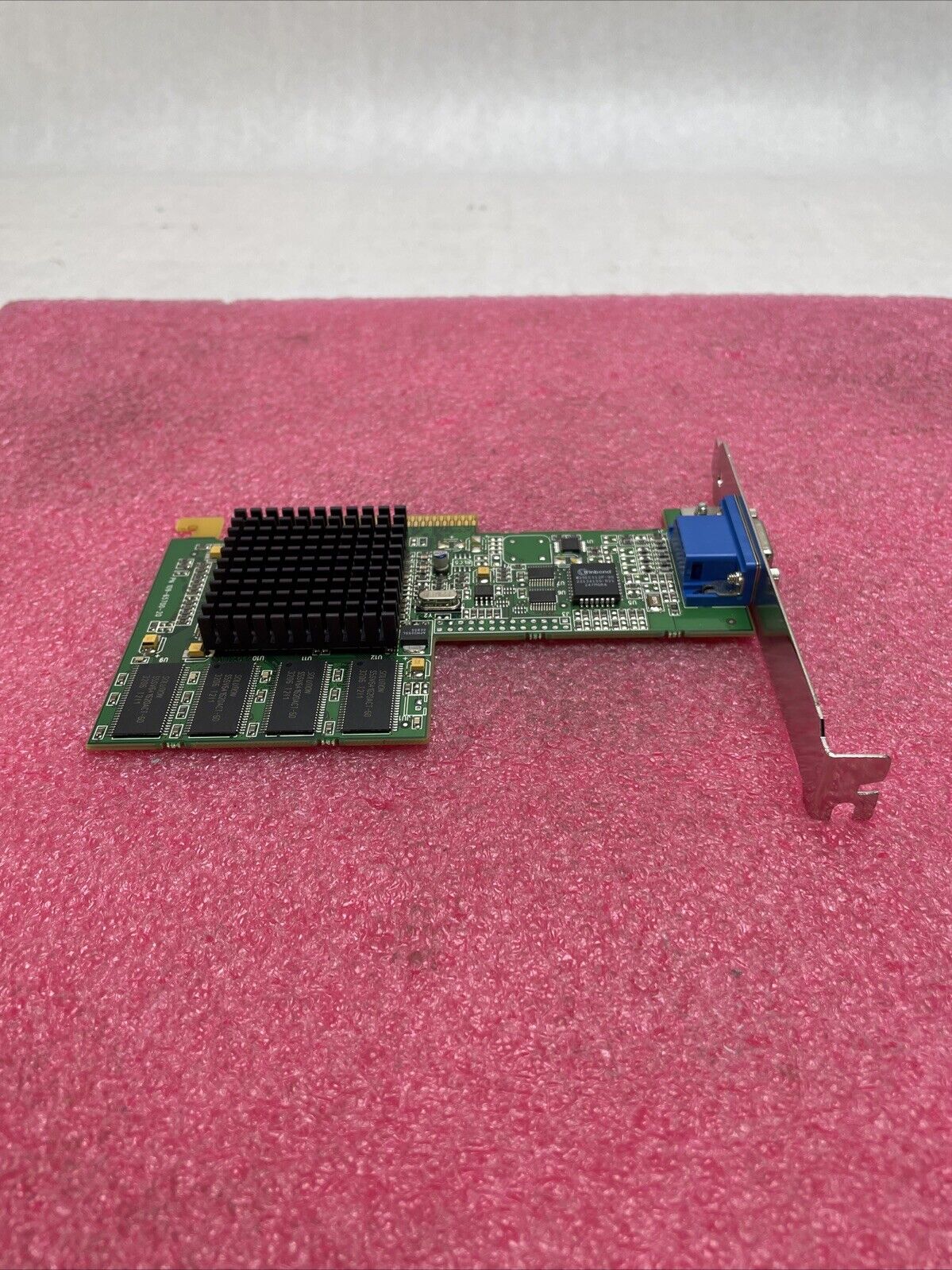 ATI Rage Xpert2000Pro Ultra 32M AGP Graphics Card