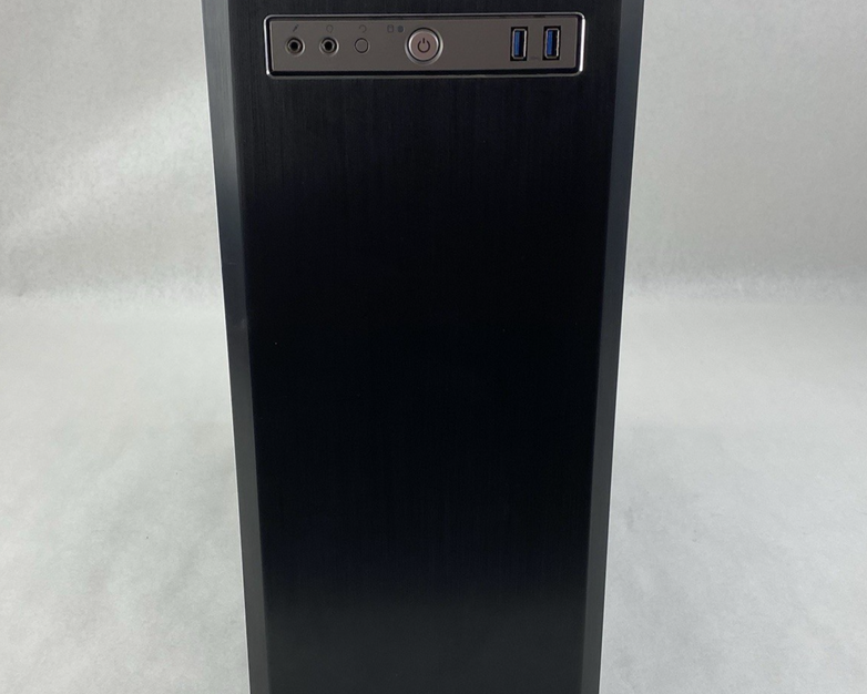 Corsair Obsidian Series 550D Mid-Tower Gaming Computer Case Damaged Front Panel