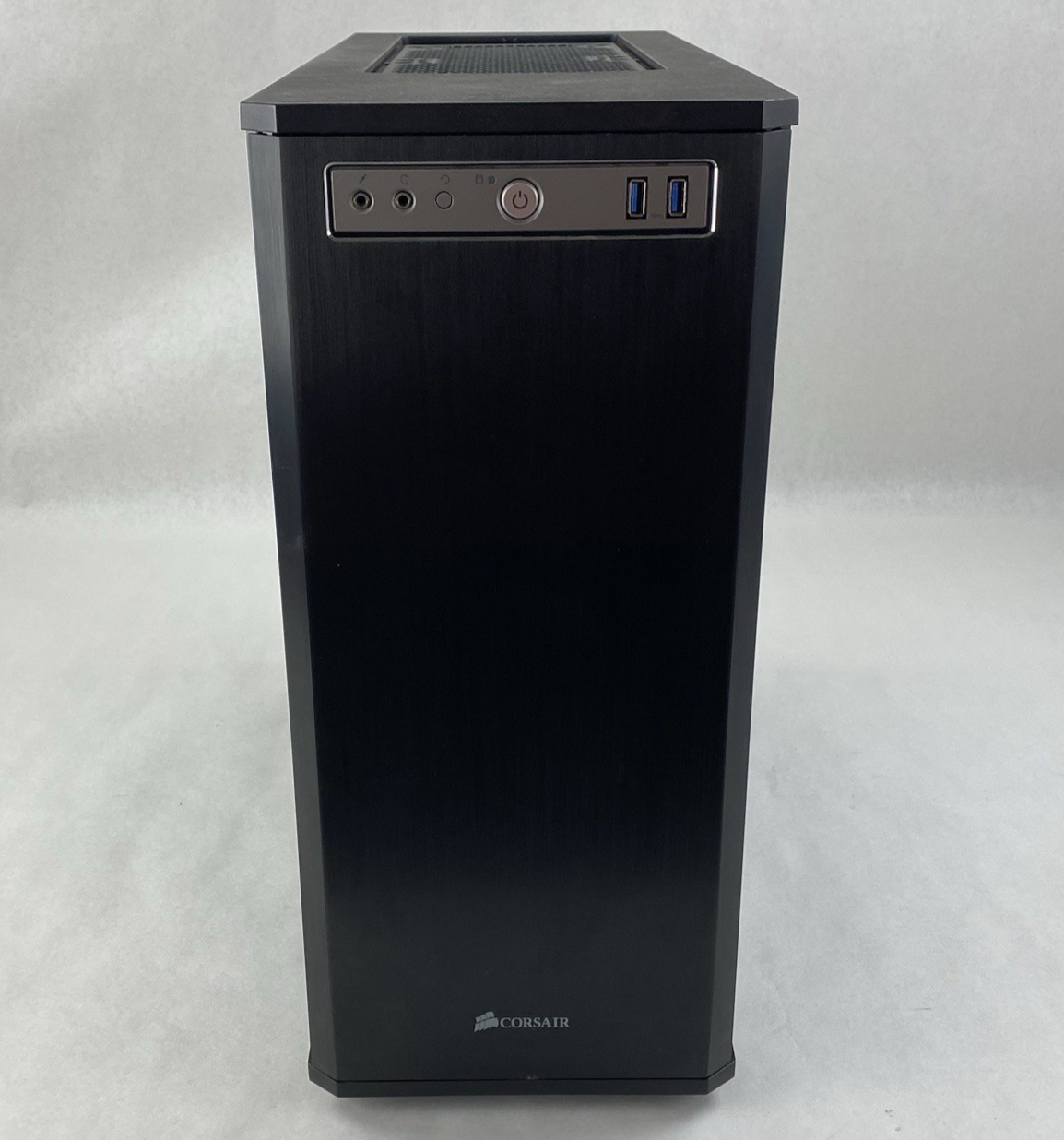 Corsair Obsidian Series 550D Mid-Tower Gaming Computer Case Damaged Front Panel