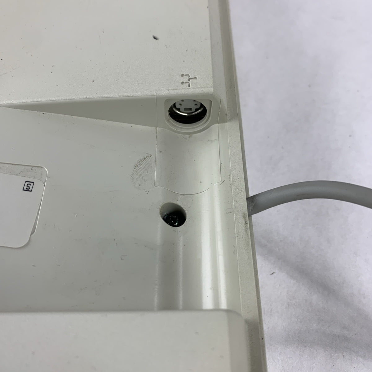 Vintage AppleDesign ADB Keyboard M298011