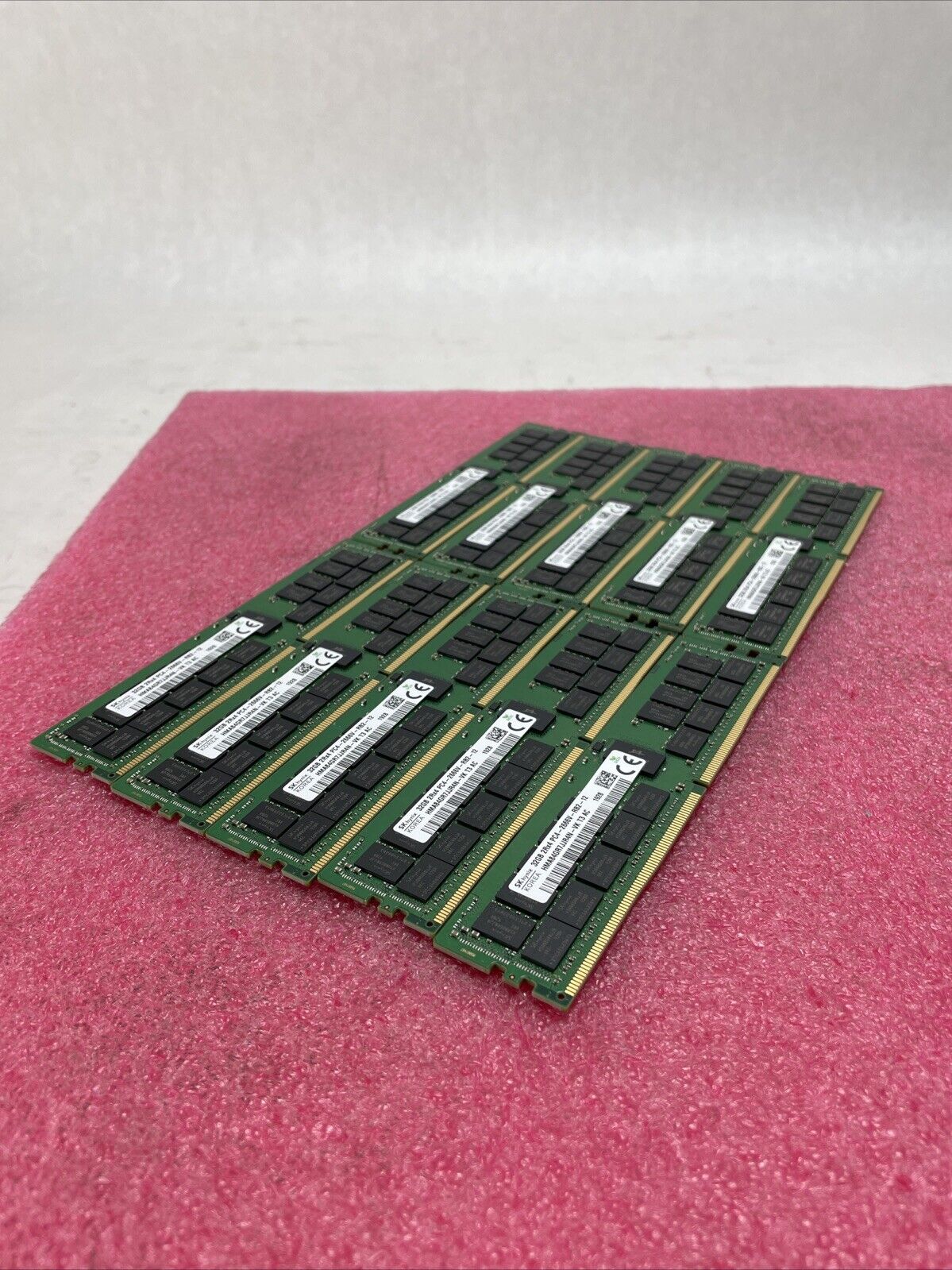 SK Hynix 32GB 2Rx4 PC4-2666V HMA84GR7JJR4N-VK T3 AC Lot of 10