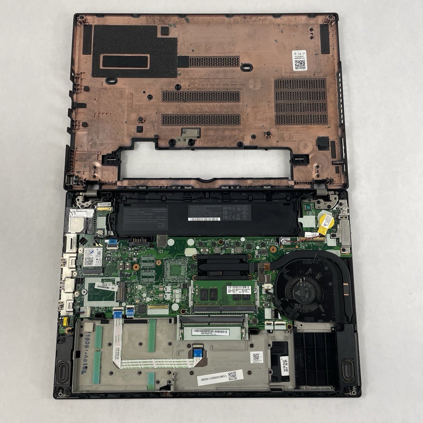 Lenovo ThinkPad T480 14" i5-8350U 1.70GHz 8GB RAM No SSD/OS/AC - Bad Charge Port15