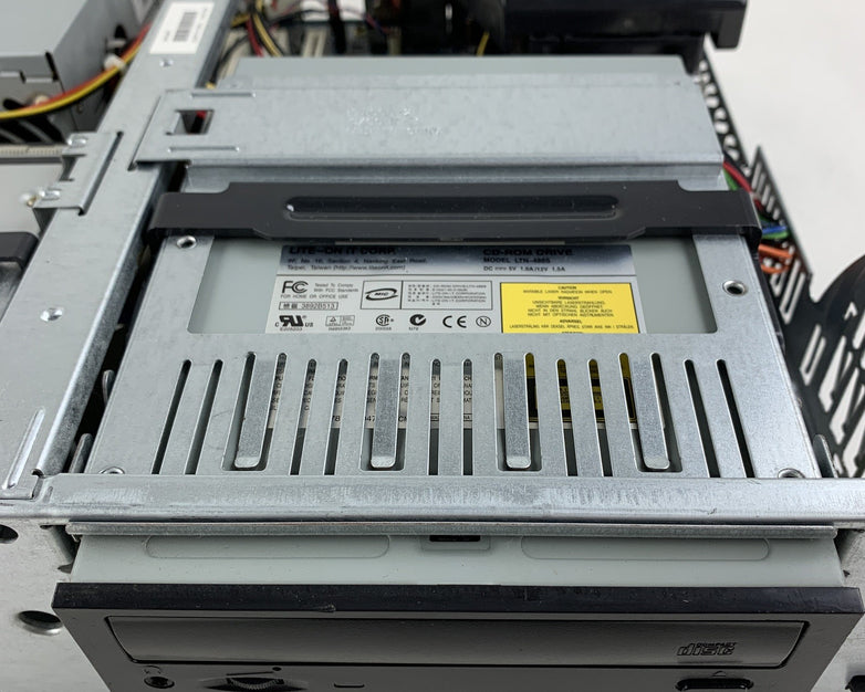 IBM Netvista 8303-42U Desktop Pentium 4 2.4 GHz 256 MB Win XP COA No OS No HDD