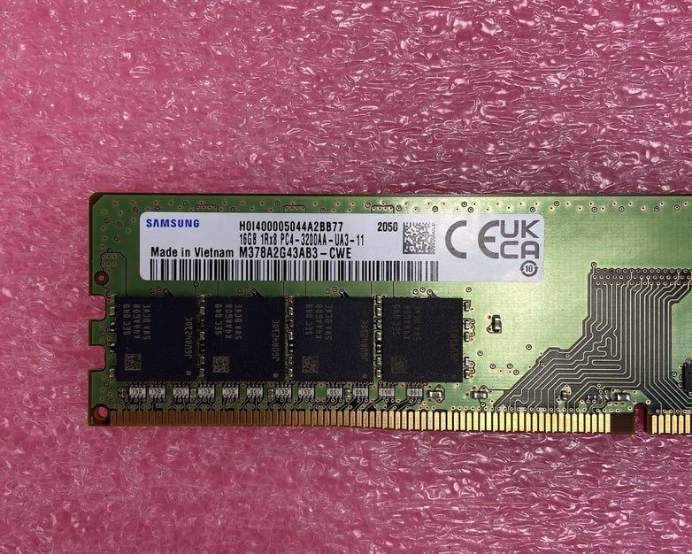 Samsung M378A2G43AB3-CWE 16GB 1Rx8 PC4-3200AA-UA3-11 16GB Desktop RAM Module