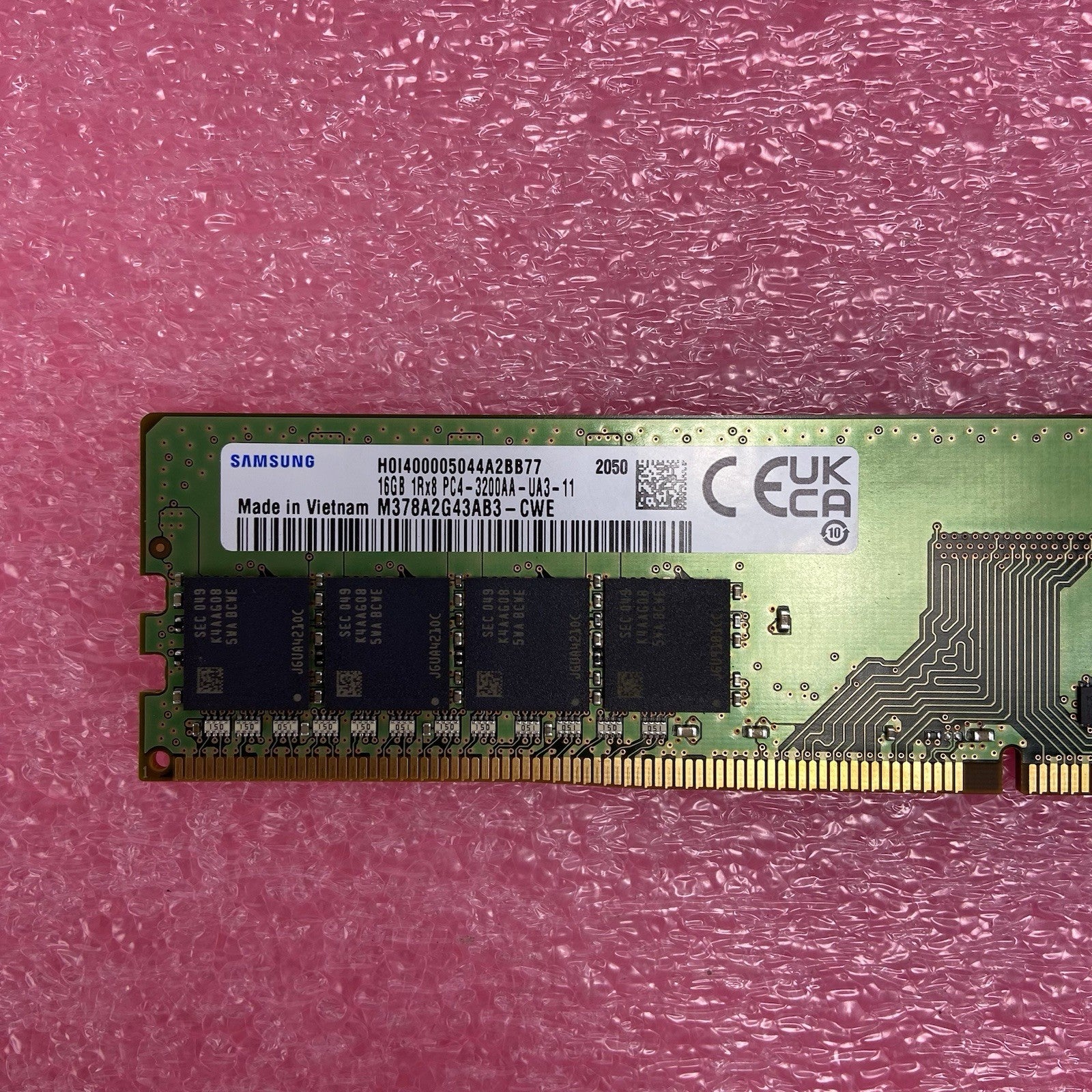 Samsung M378A2G43AB3-CWE 16GB 1Rx8 PC4-3200AA-UA3-11 16GB Desktop RAM Module 5