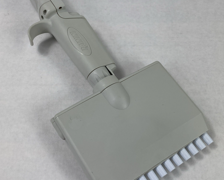 Rainin EDP3-Plus 20-300 uL 12-Channel Digital Pipette No Battery Untested