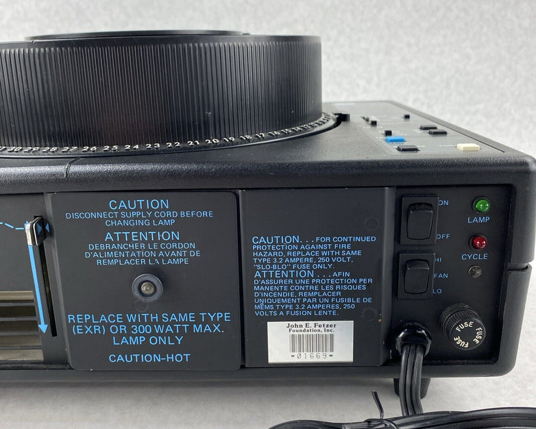 Dukane 28A100 Pro100 Slide Projector