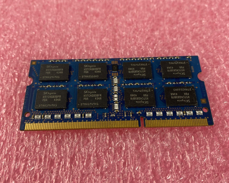 SK 8GB DDR3L PC3L-12800S Laptop Memory Ram Hynix HMT41GS6BFR8A-PB - Lot of 2