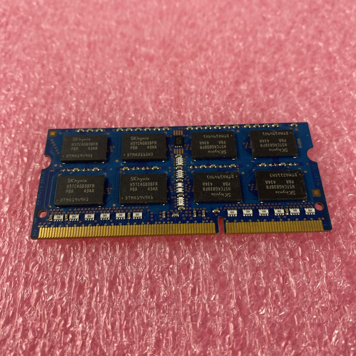 SK 8GB DDR3L PC3L-12800S Laptop Memory Ram Hynix HMT41GS6BFR8A-PB - Lot of 24
